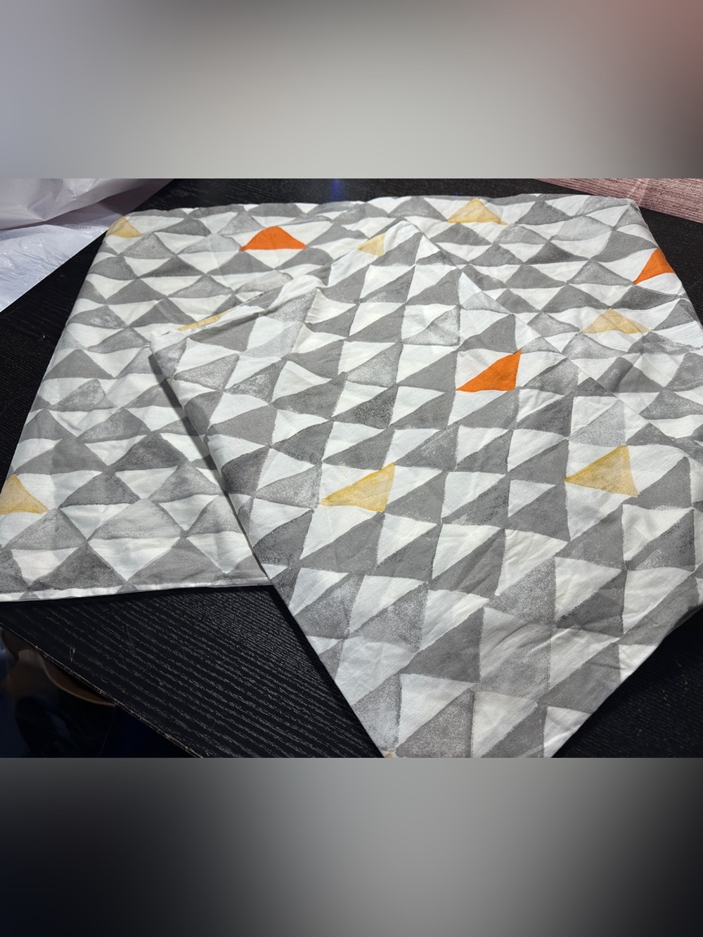 West Elm Modern Triangles Pillow Covers 20x26 Standard Queen Set Of 2